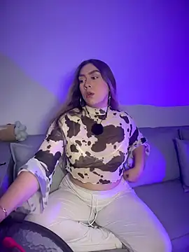 Im sophiie online show from 26, 6, 2026