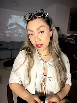 Im sophiie online show from 22, 2, 2026