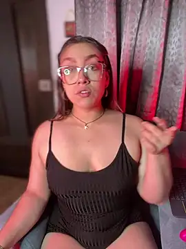 Snapshot of Im_sophiie chatting on 18, 3, 2025 Im sophiie online show from 18, 3, 2025