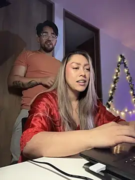 Snapshot of Im_sophiie chatting on 2, 12, 2025 Im sophiie online show from 2, 12, 2025