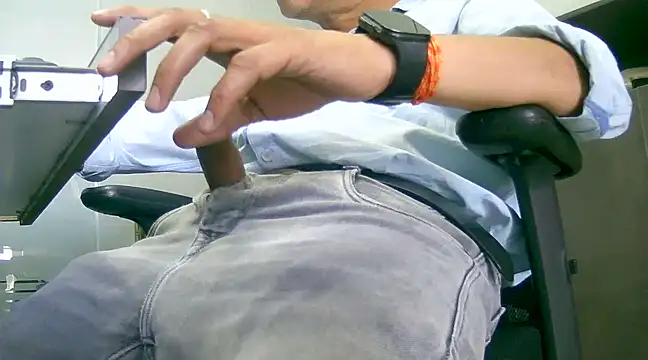 Snapshot of kavipanty chatting on 20, 3, 2025 kavipanty online show from 20, 3, 2025