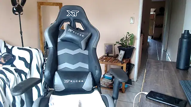 OliviaRojas online show from 16, 1, 2025