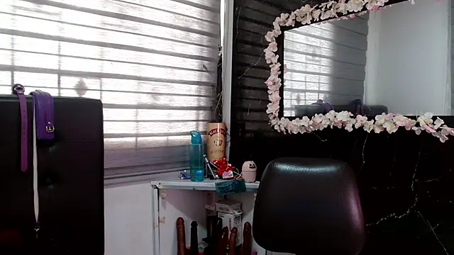 VIOLETTA-HOT online show from 18, 3, 2025