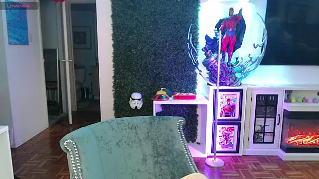 Vixen Lockheart online show from 10, 4, 2026