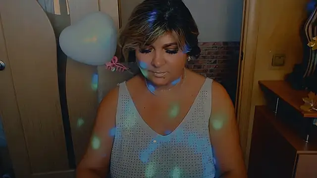 Snapshot of Malena_Mi chatting on 14, 2, 2026 Malena Mi online show from 14, 2, 2026