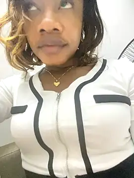  yisela  online show from 5, 12, 2025