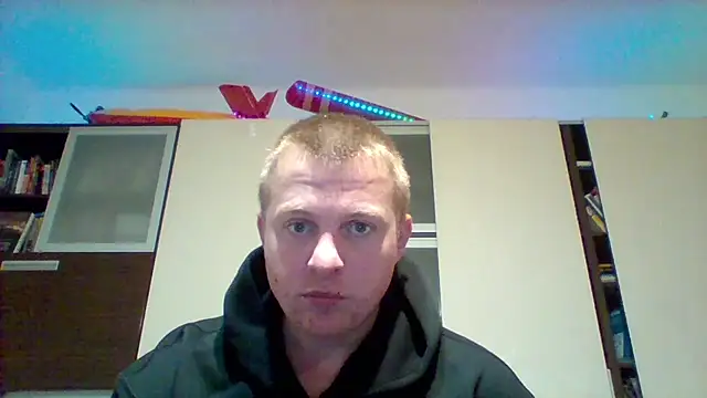 Snapshot of Matttthees chatting on 22, 10, 2025 Matttthees online show from 22, 10, 2025