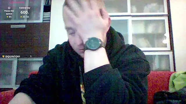 Snapshot of Matttthees chatting on 11, 11, 2025 Matttthees online show from 11, 11, 2025