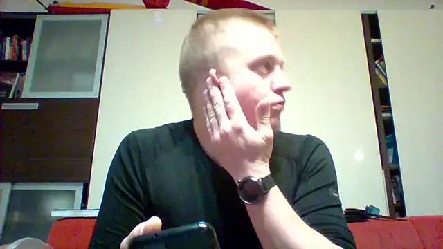 Snapshot of Matttthees chatting on 16, 10, 2025 Matttthees online show from 16, 10, 2025