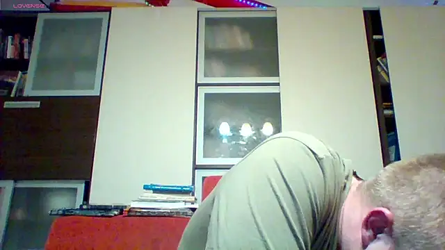 Snapshot of Matttthees chatting on 18, 10, 2025 Matttthees online show from 18, 10, 2025