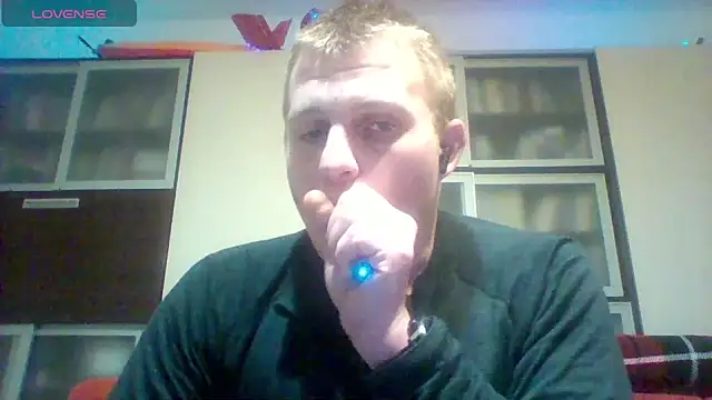 Snapshot of Matttthees chatting on 4, 11, 2025 Matttthees online show from 4, 11, 2025