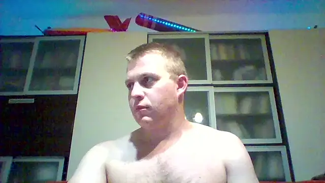 Snapshot of Matttthees chatting on 1, 11, 2025 Matttthees online show from 1, 11, 2025