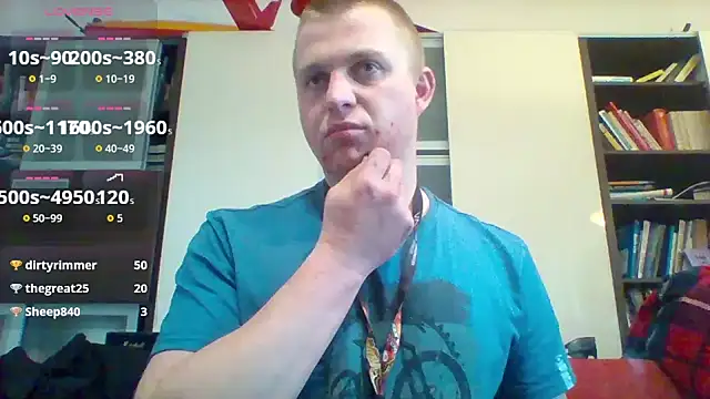 Snapshot of Matttthees chatting on 24, 11, 2025 Matttthees online show from 24, 11, 2025