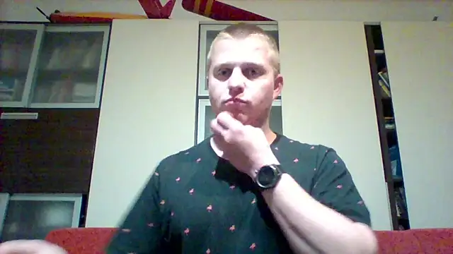 Snapshot of Matttthees chatting on 15, 10, 2025 Matttthees online show from 15, 10, 2025