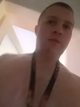 Snapshot of Matttthees chatting on 21, 11, 2025 Matttthees online show from 21, 11, 2025