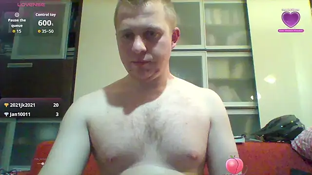 Snapshot of Matttthees chatting on 30, 11, 2025 Matttthees online show from 30, 11, 2025