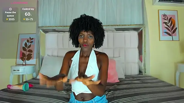 Snapshot of AlmaSean chatting on 23, 3, 2025 AlmaSean online show from 23, 3, 2025