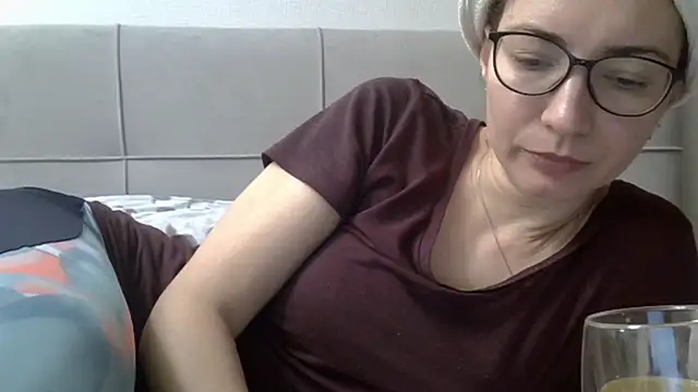 Ashleyspice online show from 4, 3, 2025