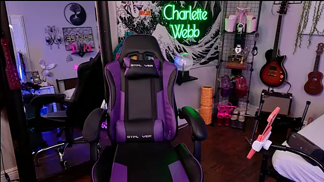 CharletteWebb online show from 23, 11, 2025