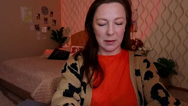 vanessawis  online show from 21, 3, 2025