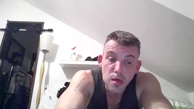 Cambitchboy online show from 11, 1, 2025