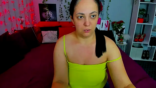 DarlingMilf online show from 26, 9, 2025