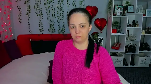 DarlingMilf online show from 12, 4, 2026