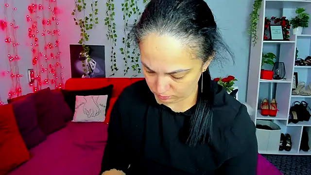 DarlingMilf online show from 15, 10, 2025