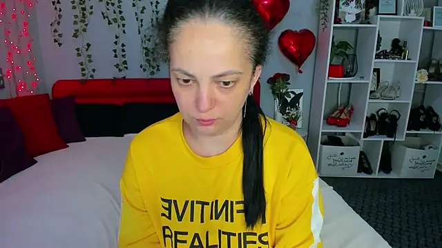 DarlingMilf online show from 11, 4, 2026