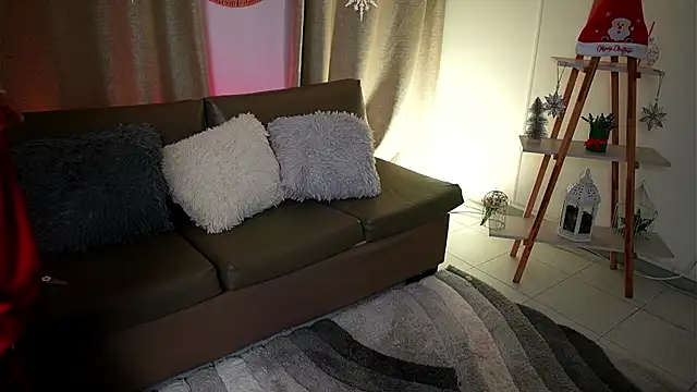 Snapshot of Valeriestyle chatting on 5, 12, 2025 Valeriestyle online show from 5, 12, 2025