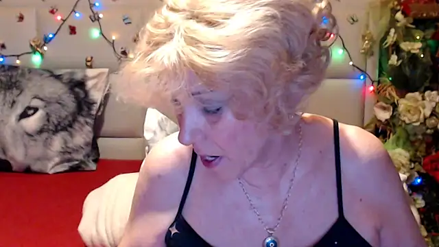 HappyWomanOn online show from 2, 6, 2026