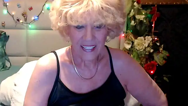 HappyWomanOn online show from 10, 6, 2026