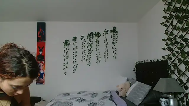 Pinkye skarlet online show from 19, 10, 2025