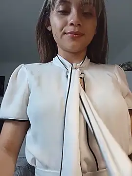 Pinkye skarlet online show from 25, 5, 2026