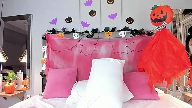 Snapshot of Ahincale chatting on 30, 10, 2025 Ahincale online show from 30, 10, 2025