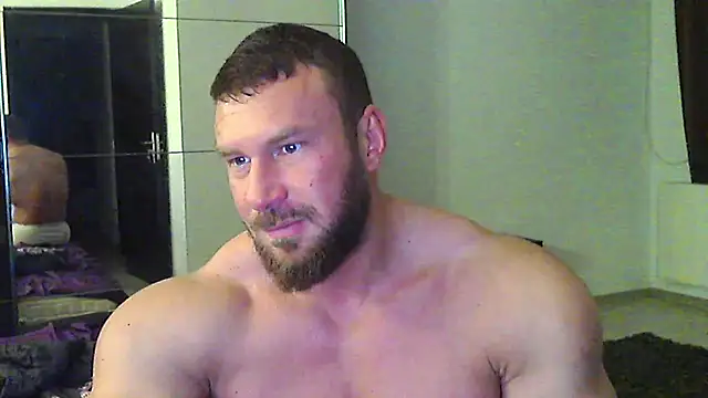 Snapshot of muscularkevin chatting on 22, 4, 2026 muscularkevin online show from 22, 4, 2026