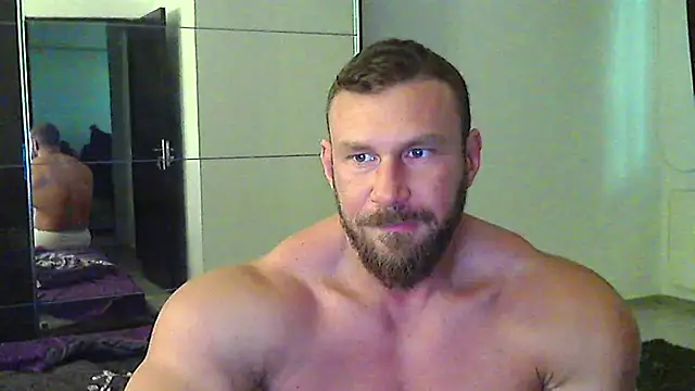 Snapshot of muscularkevin chatting on 10, 5, 2026 muscularkevin online show from 10, 5, 2026