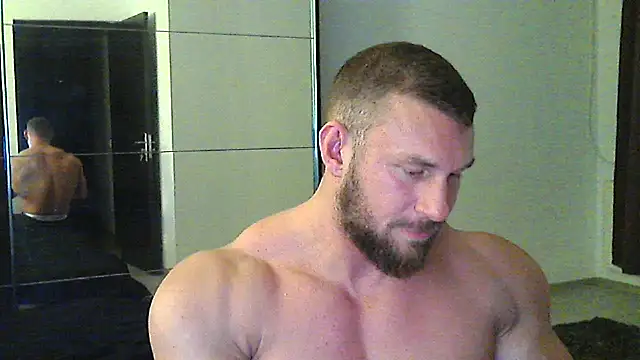 muscularkevin online show from 8, 11, 2025
