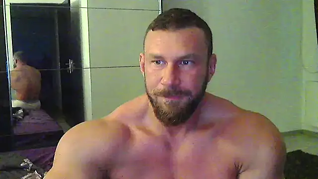 Snapshot of muscularkevin chatting on 8, 5, 2026 muscularkevin online show from 8, 5, 2026
