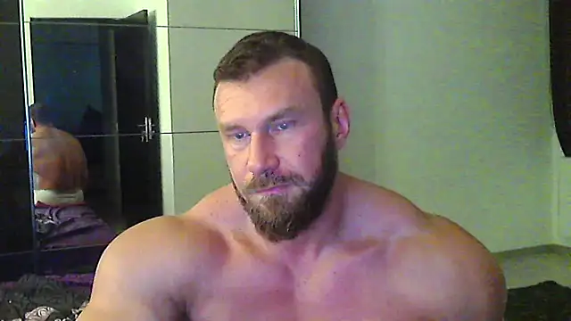 Snapshot of muscularkevin chatting on 18, 5, 2026 muscularkevin online show from 18, 5, 2026