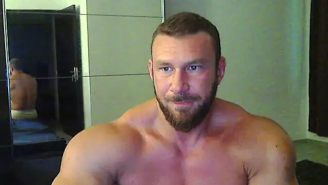 Snapshot of muscularkevin chatting on 19, 7, 2026 muscularkevin online show from 19, 7, 2026