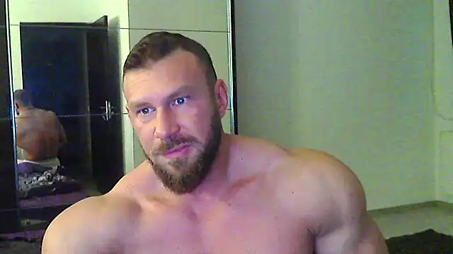 Snapshot of muscularkevin chatting on 3, 5, 2026 muscularkevin online show from 3, 5, 2026
