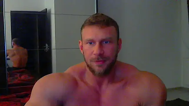 muscularkevin online show from 4, 12, 2024