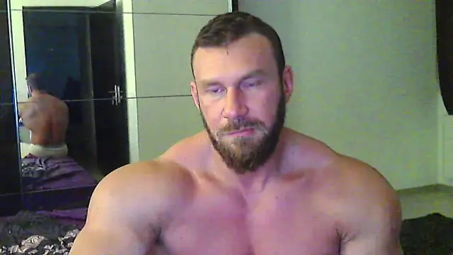 Snapshot of muscularkevin chatting on 18, 5, 2026 muscularkevin online show from 18, 5, 2026