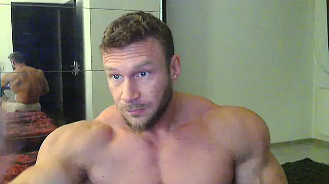 muscularkevin online show from 8, 12, 2024
