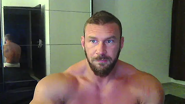 Snapshot of muscularkevin chatting on 31, 5, 2026 muscularkevin online show from 31, 5, 2026