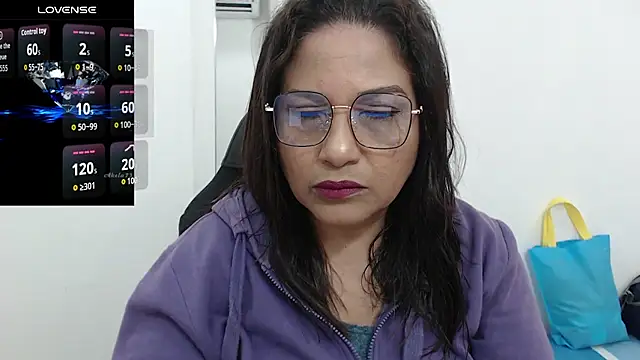 Snapshot of Katha_Marck chatting on 9, 10, 2025 Katha Marck online show from 9, 10, 2025