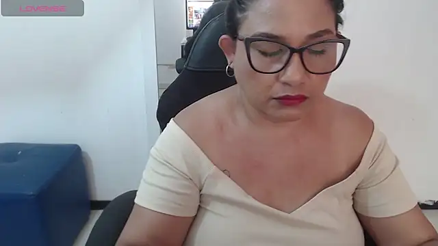 Katha Marck online show from 17, 4, 2026