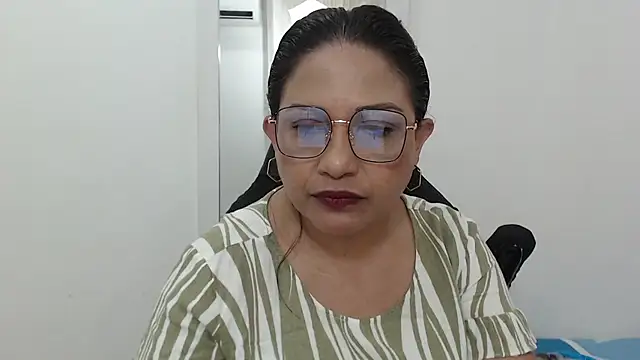 Katha Marck online show from 24, 9, 2025