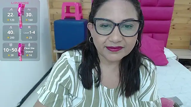 Snapshot of Katha_Marck chatting on 19, 11, 2025 Katha Marck online show from 19, 11, 2025